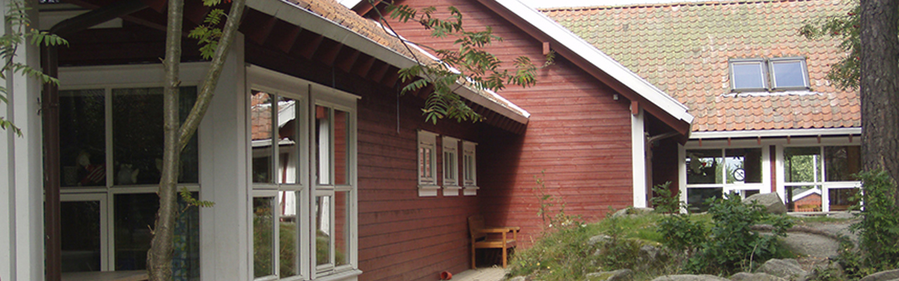 Buskogen barnehage - inngangsparti
